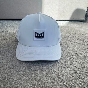 Melin HYDR Odysea Stacked Snapback Hat | Classic Fit | White